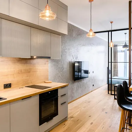 Apartment Main Street Lounge - Terrace, Free P, Self Check-in Riga