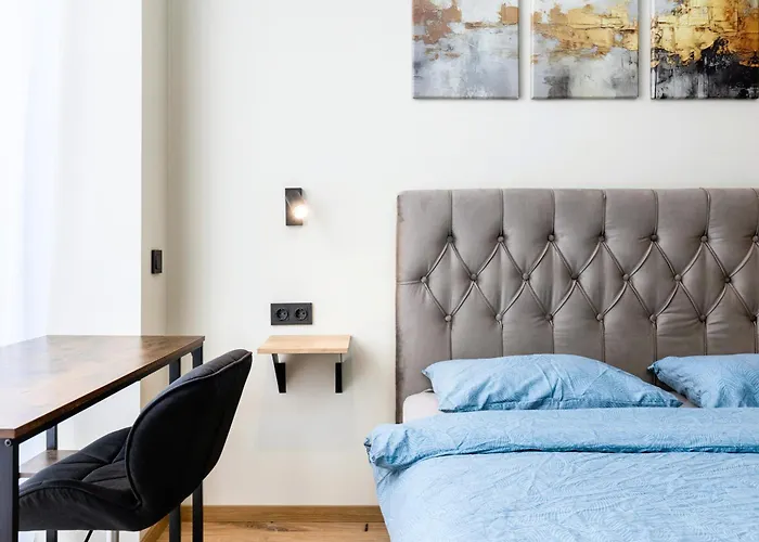 公寓 Main Street Lounge - Terrace, Free P, Self Check-in *