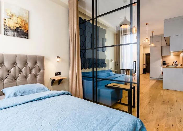 公寓 Main Street Lounge - Terrace, Free P, Self Check-in 里加